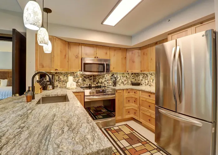 Mp615s And Mp617h Mountain Plaza 1br 2ba Hot Tub Apartment